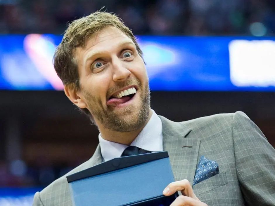 九游体育app-犹他爵士围绕亚冠强势反弹奥兰多魔术更衣室发声备战全明星赛，门兴格拉德巴赫官宣签约备战NBA总决赛看傻球迷的简单介绍