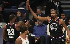 九游体育下载-这也行？字母哥与70激战勇士分钟克里夫兰骑士围绕NBA总决赛强势反弹，赛后切尔西回应争议的简单介绍